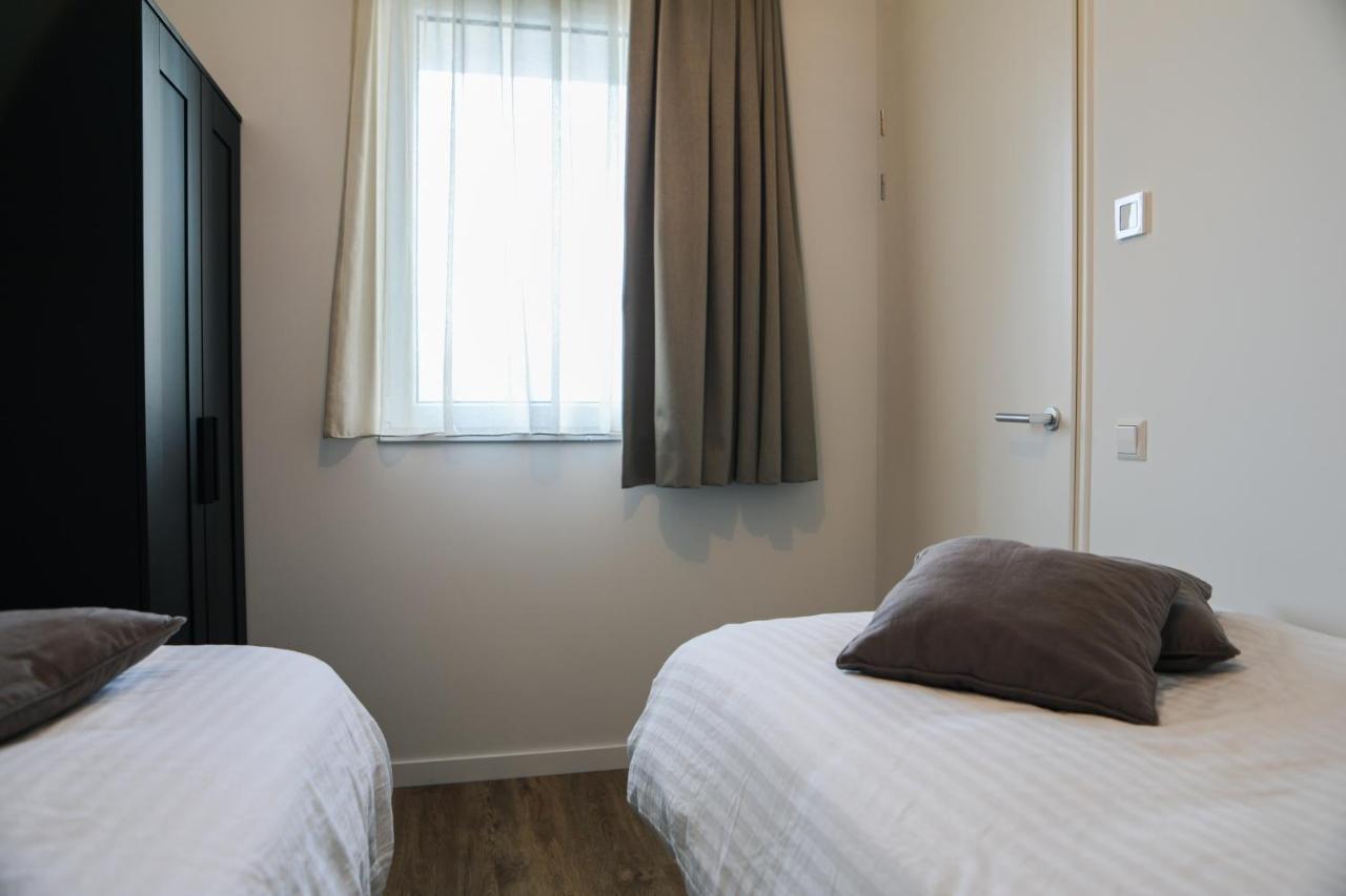 Luxe 4 Persoons Appartement In Residence Marina Kamperland 2C Eksteriør billede
