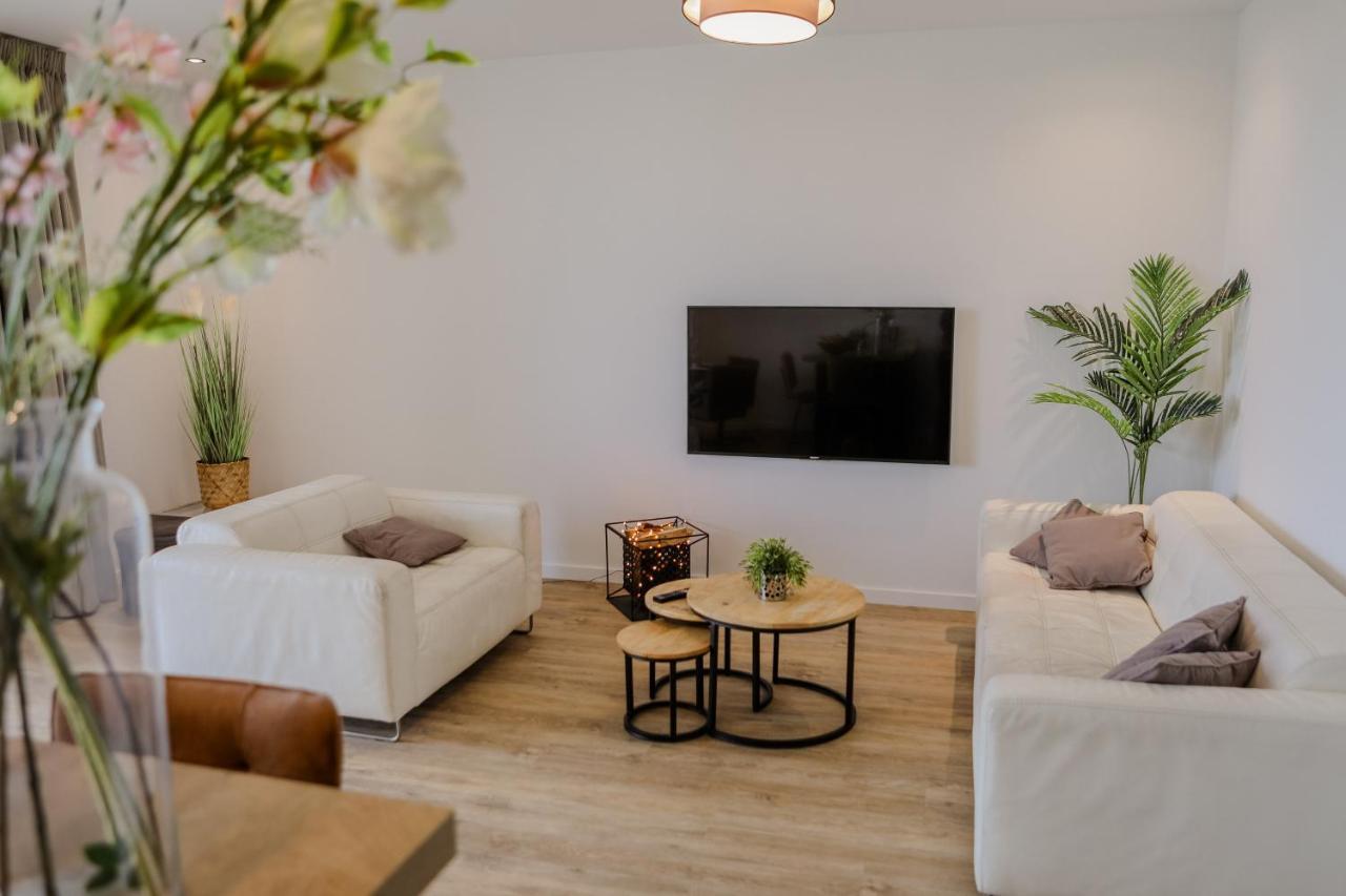 Luxe 4 Persoons Appartement In Residence Marina Kamperland 2C Eksteriør billede